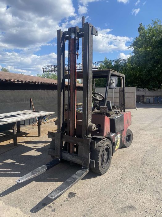 Навантажувач Balkankar