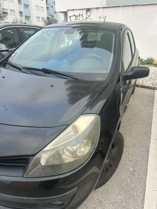 Clio 3 1.5 dci economico 5 portas