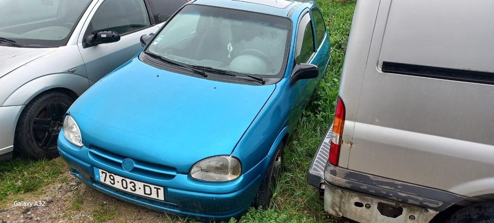 Opel corsa 1.5 5 lugares