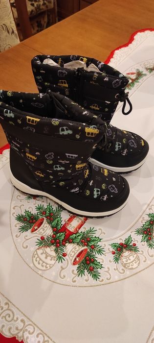 Śniegowce chłopięce NOWE rozmiar 34 długość wkładki 21,5cm