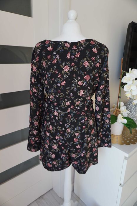 kombinezon w kwiaty~ Bershka r.40
