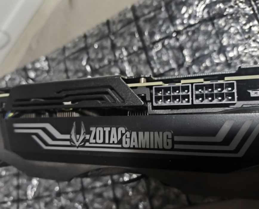 Placa Gráfica RTX 3080 NVIDIA ZOTAC TRINITY