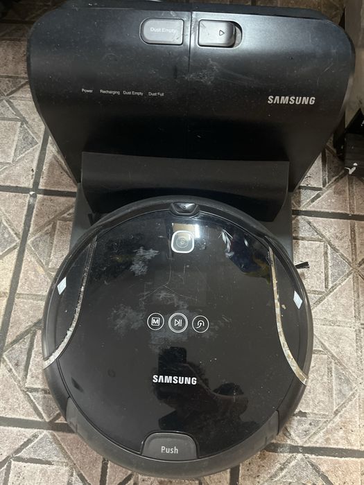 Robot aspirador Samsung SR8980 para pecas ou reparar