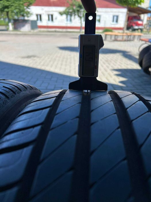 Шини 205/50 R17 89V Kleber Dynaxer HP4