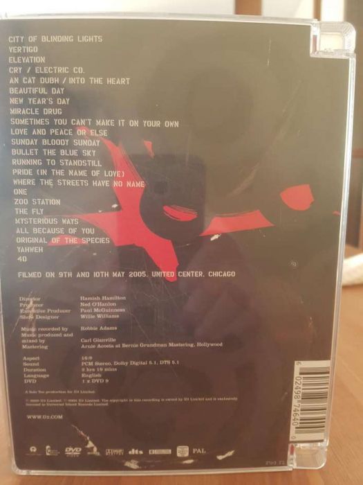 U2 vertigo 05 live from Chicago