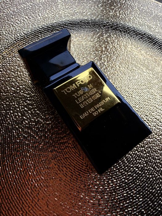 TOM FORD- Tuscan Leather Intense
