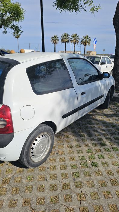 Renault Clio 2003