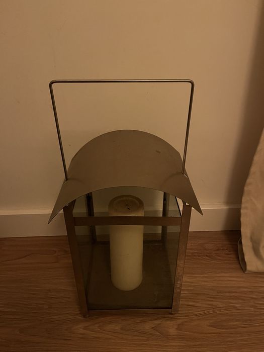 Diuas lanternas da loja Arboretto