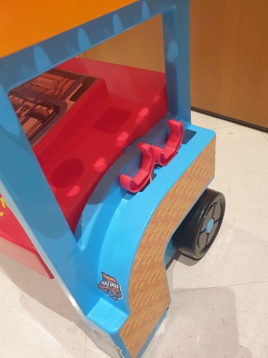 Bancada de ferramentas hotwheels