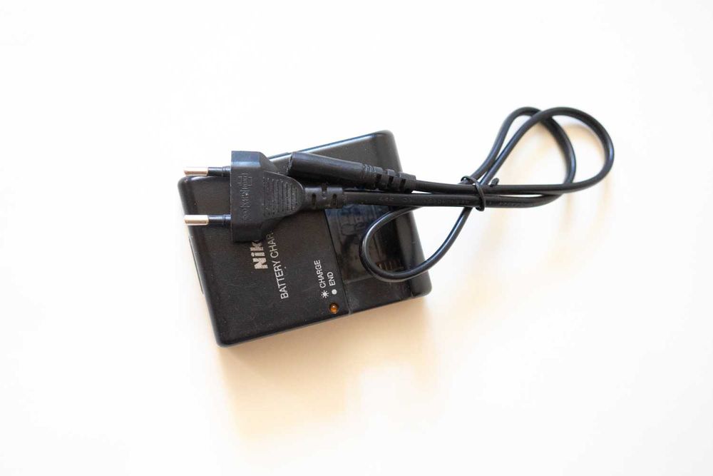 Nikon d7000 and lens Nikkor 35mm, 1.8