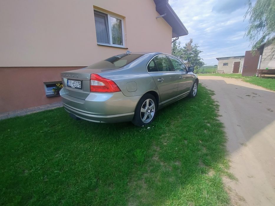 Volvo S80 II 2.4 D5