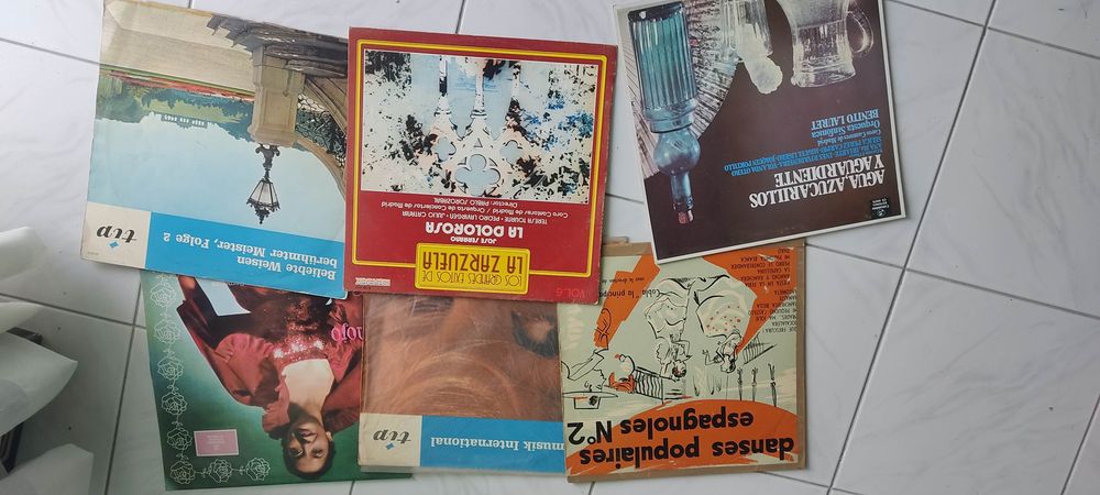 Discos vinil LP e singles