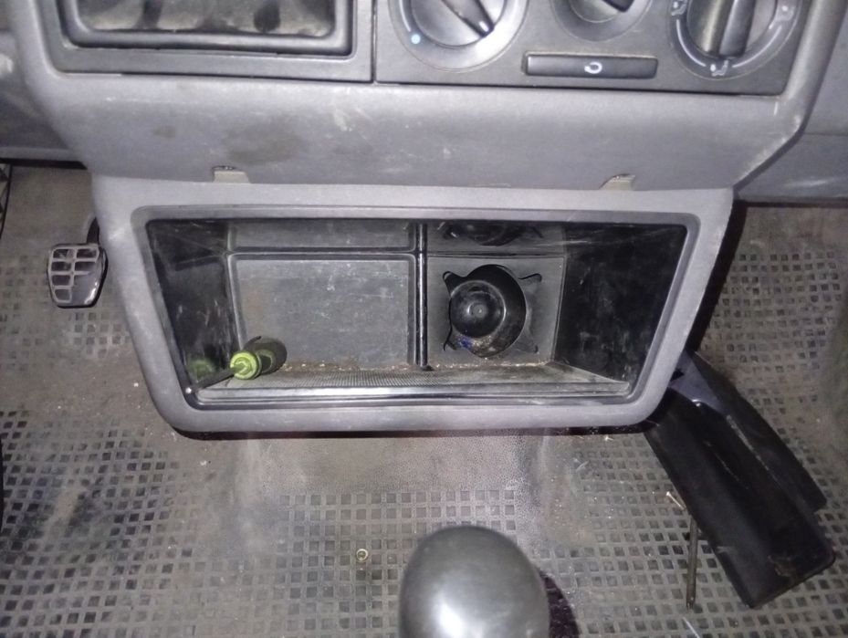 VW T4 Półka schowek środkowy kompletny Faktura Wysyłka Gwarancja