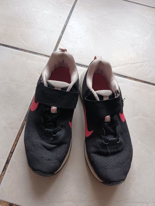 Adidasy buty dziewczęce Nike rozmiar 35