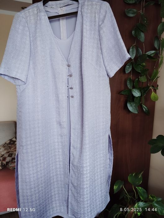 Sukienka z narzutką r.44-46