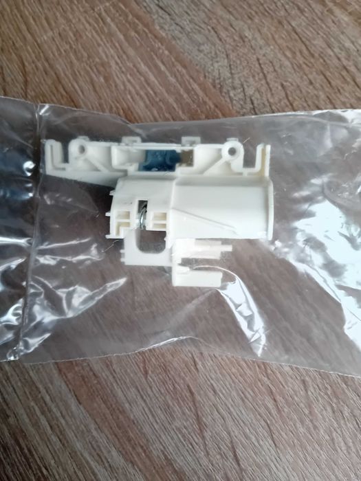 Zamek do zmywarki Beko