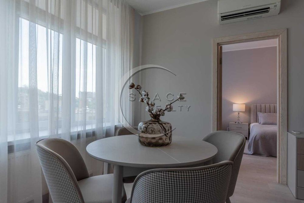 Продаж 3-кімнатної квартири в ЖК Новопечерські Липки - Драгомирова 9