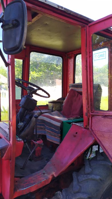 Трактор Т25 с культиватором и плугом