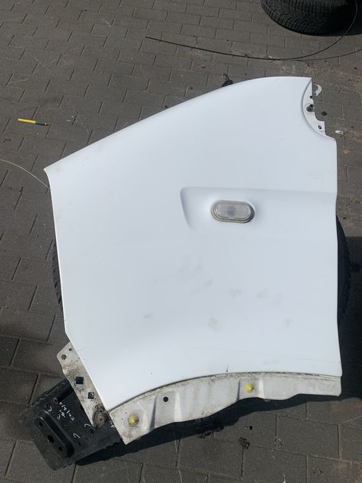 Błotnik lewy Opel Movano Master