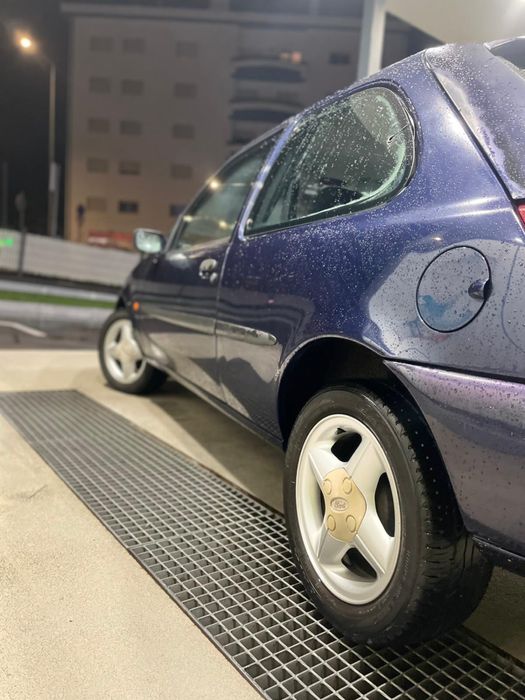 Vendo carro ford fiesta