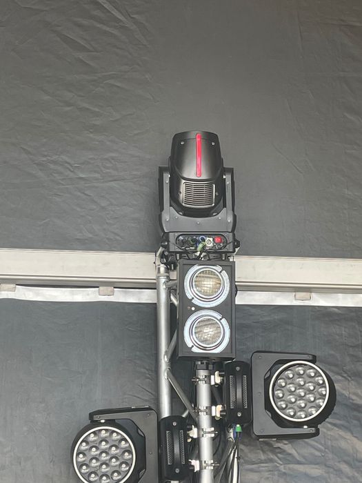 Robot moving head beam 14R
