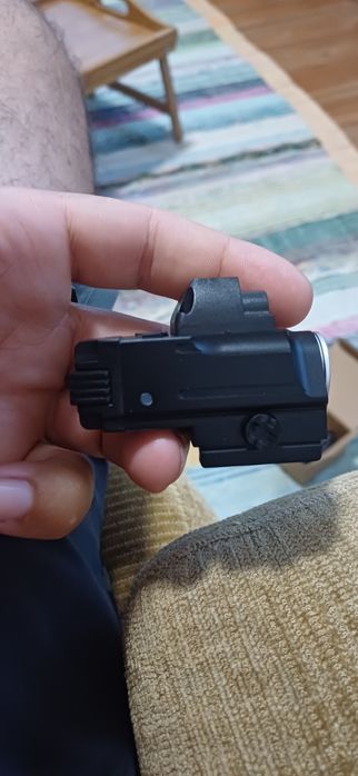 Mira laser e lanterna (bateria recarregável) para armas, arcos etc