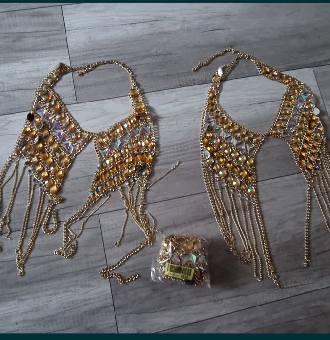 Strój karnawałowy biustonosz