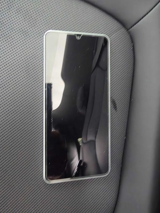 Vendo Samsung  MO6 5G como novo tem 1 mes factura garantia de 2 anos