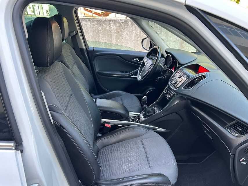 Opel Zafira 2.0 CDTI 165 CV / 7 Lugares