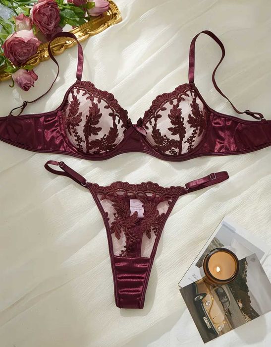 Неймовірний комплект білизни