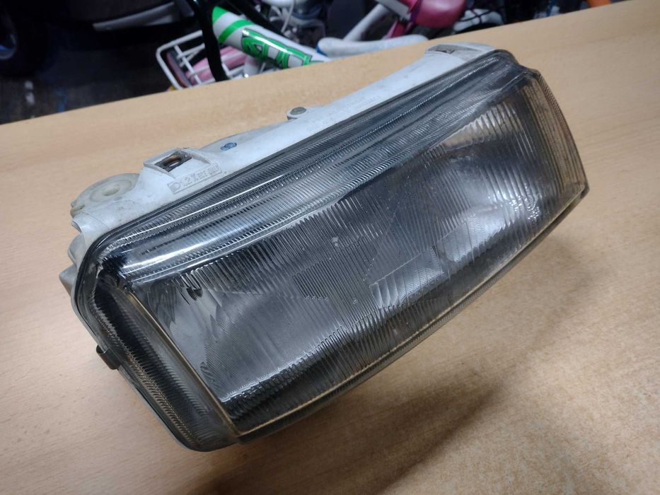 Lampa prawa VW Passat B4 oryginał