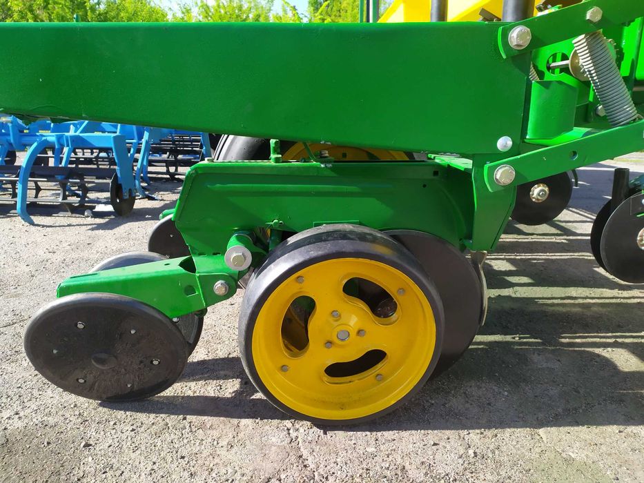 Сівалка John Deere 7000