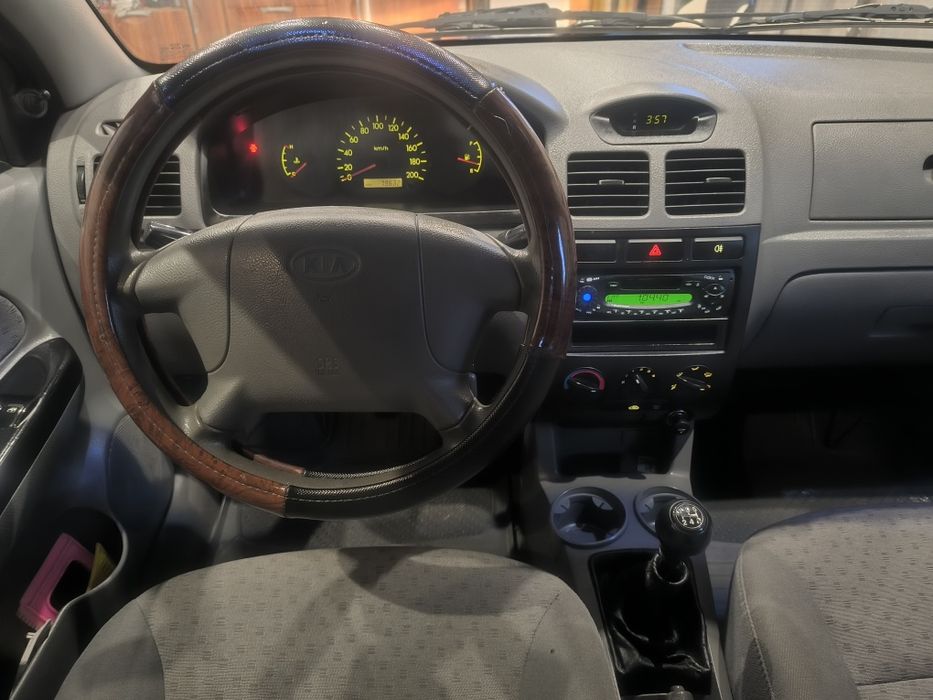 Kia Rio RS 1,3 benz. Niski przebieg REZERWACJA