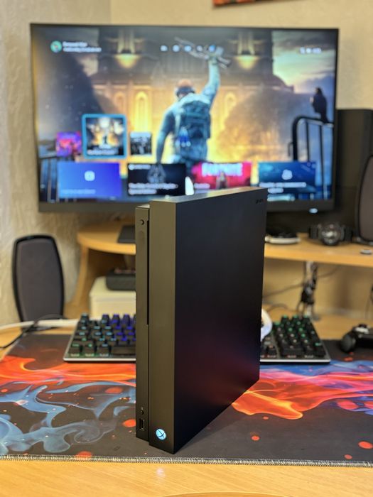 Xbox one X в гарному стані