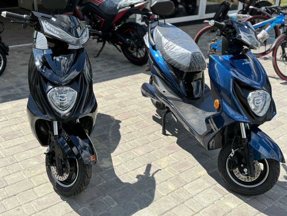 Електроскутер/мопед FORTE  2кВт