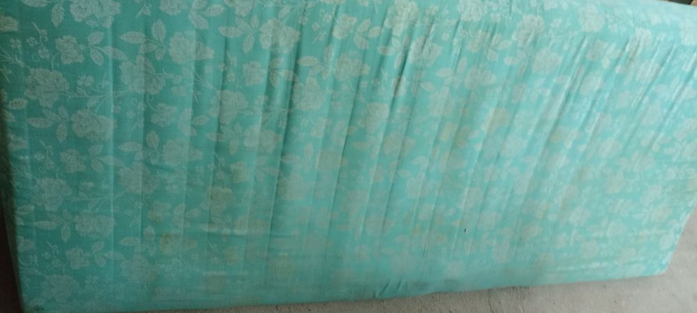 Продам односпальная кровать