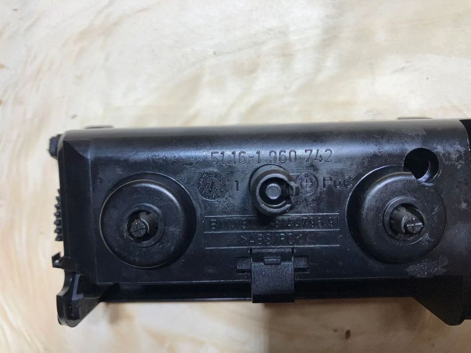 popielniczka bmw e36 coupe cabrio 1960743 1960742