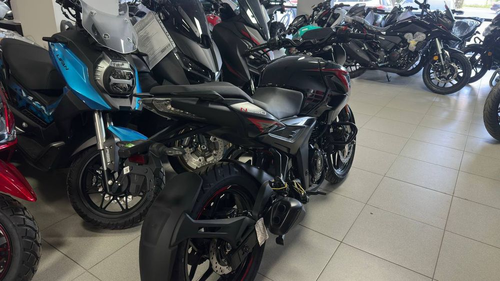 Мотоцикл Bajaj Pulsar N250 Гарантія 2 роки!! Кредит!! Доставка!!