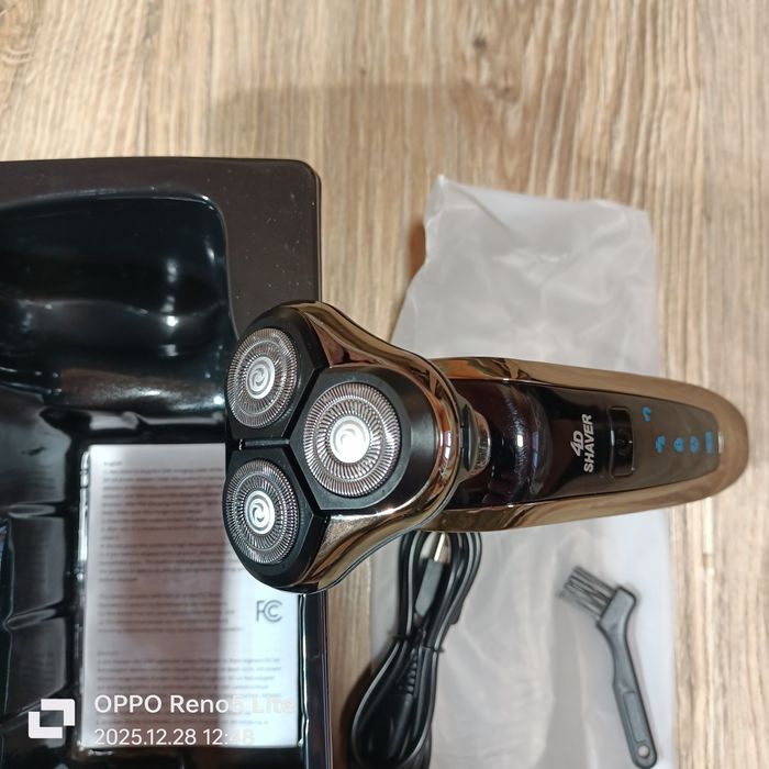 Бритва электрична акумуляторна