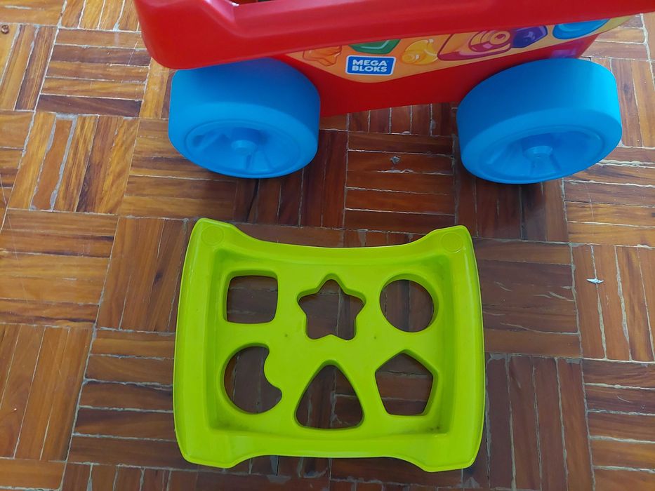 Carrinho Mega Bloks da Mattel