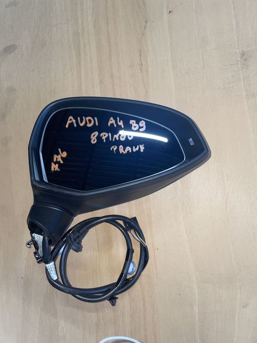 Audi A4 B9 Lusterko prawe 8 pinow