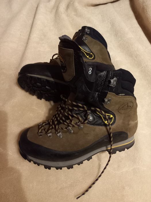 Гірські черевики,ла спортіва 30см