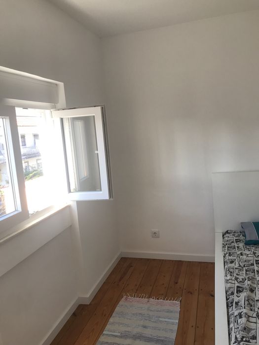 Aluga-se quarto solteiro pontinha Fevereiro