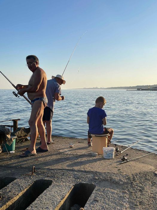 ЗДАМ СВІЙ ДОМ У МОРЯ (50 метрів до моря), 411 батарея, ГОГОЛЬ У МОРЯ.