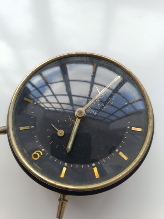 Relógio despertador antigo junghans a funcionar