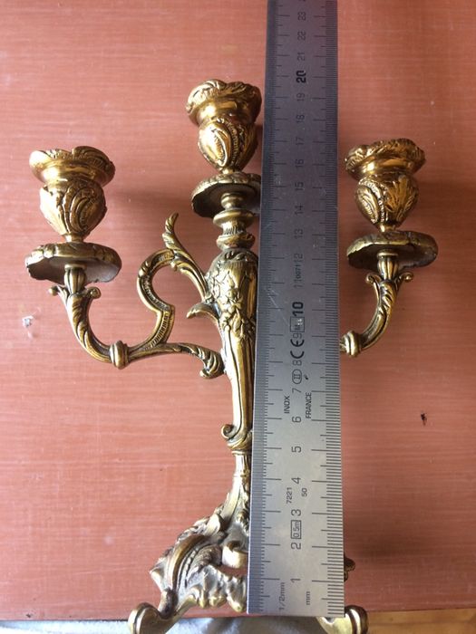 Casticais porta velas e estatua marmore e madeira