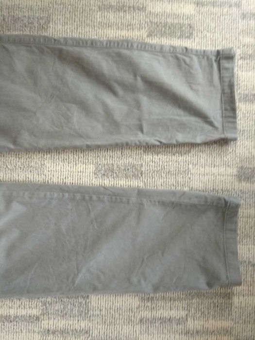 Hugo Boss Męskie spodnie Crigan L/XL Super stan