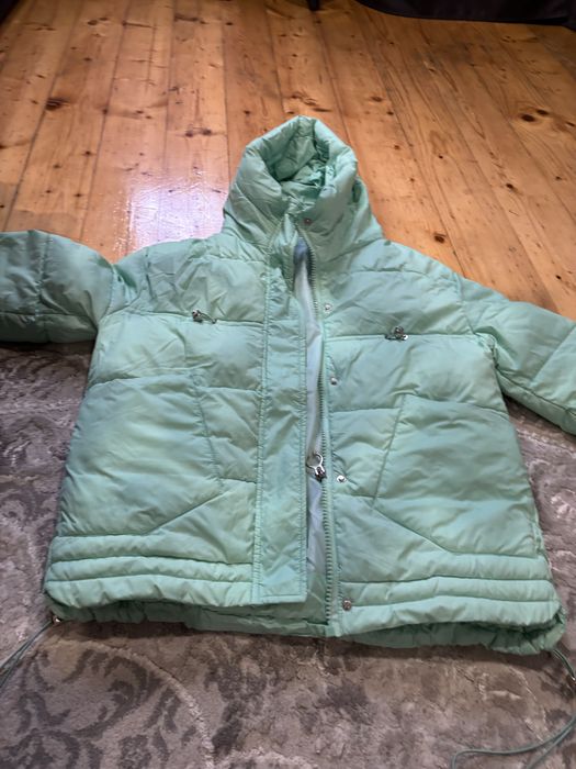 Курточка світло салатового кольору