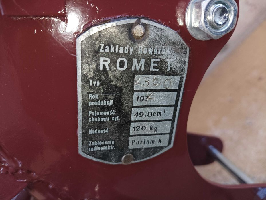 Komar 2350 - 1972 rok - sztywniak - rama kompletna - ZR Romet.