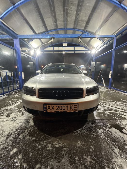 Автомобиль очень хороший,по мотору и ходовой и коробке проблем нету,вся остальная информация по телефону +38********30